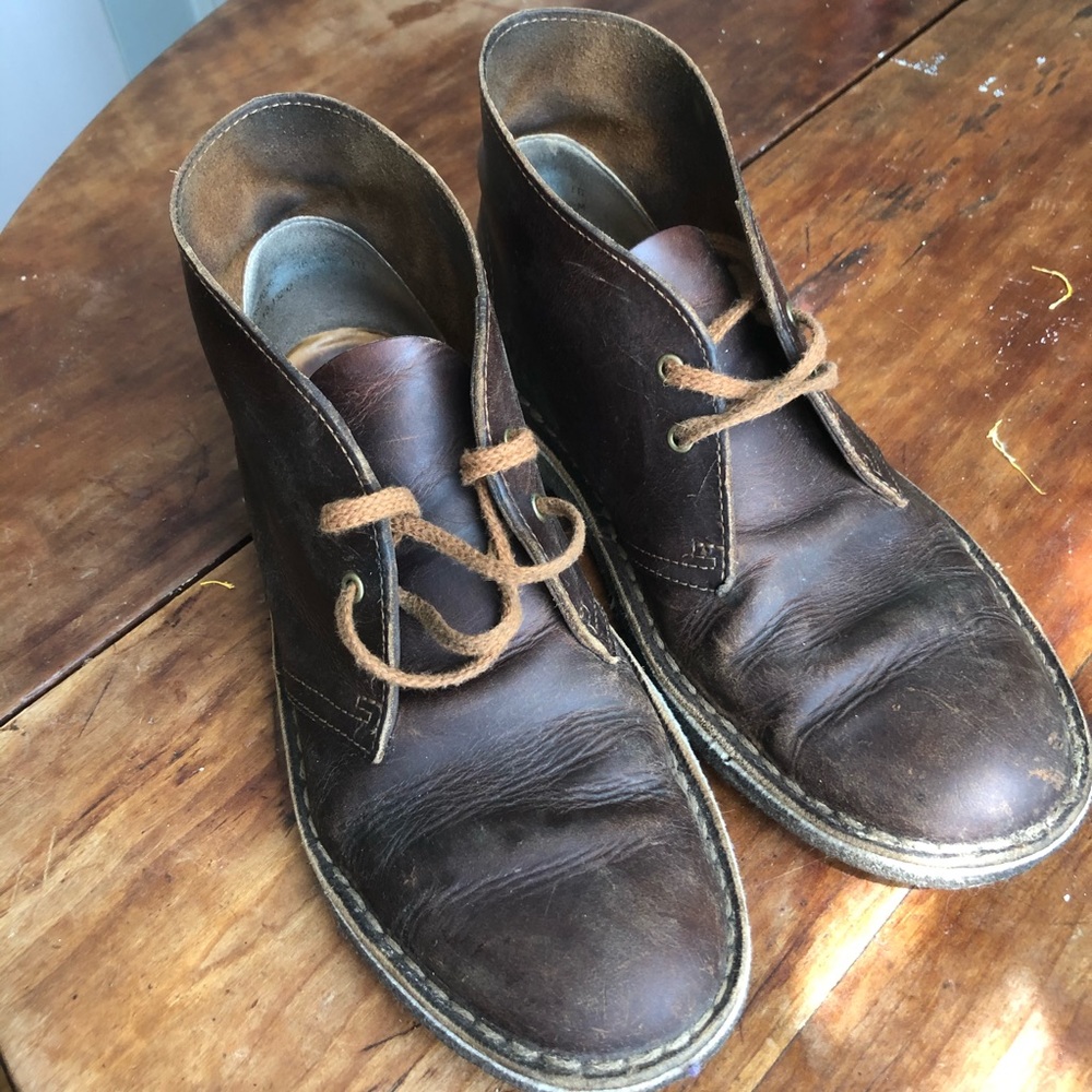 Clarks Desert Boots women’s size 9